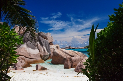 Anse Cocos, La Digue, Seychelles (Jean-Marie Hullot)  [flickr.com]  CC BY 
Información sobre la licencia en 'Verificación de las fuentes de la imagen'