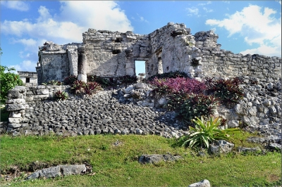 Tulum Ruins 8. Mayan Ruin.  Nikon D3100. DSC_0292. (Robert Pittman)  [flickr.com]  CC BY-ND 
Información sobre la licencia en 'Verificación de las fuentes de la imagen'