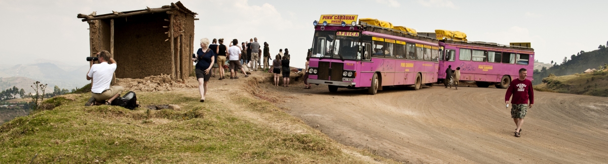 Uganda - on the road (Göran Höglund (Kartläsarn))  [flickr.com]  CC BY 
Información sobre la licencia en 'Verificación de las fuentes de la imagen'